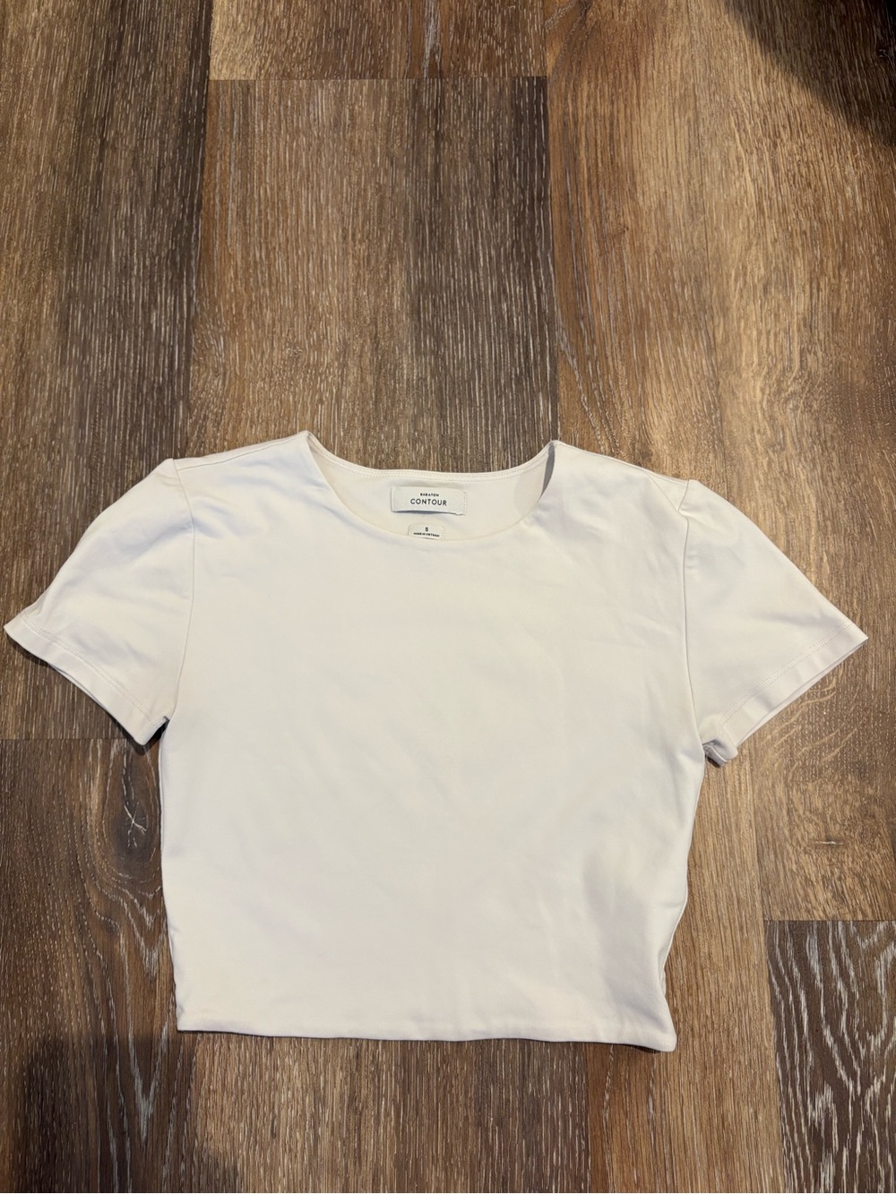 Aritzia- Babaton Contour Shirt